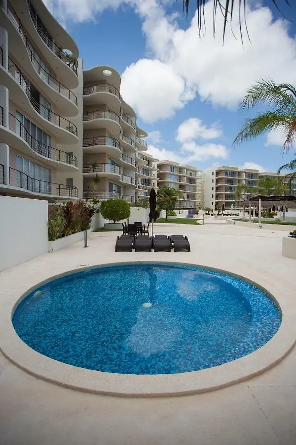 Luxury 2 Bedroom Apartment Cancún